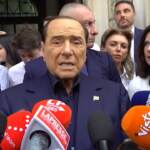Ucraina, Berlusconi: “Da Presidente della Repubblica avrei parlato con Putin”
