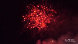 A Sebastopoli fuochi d’artificio per concludere la Giornata della Russia
