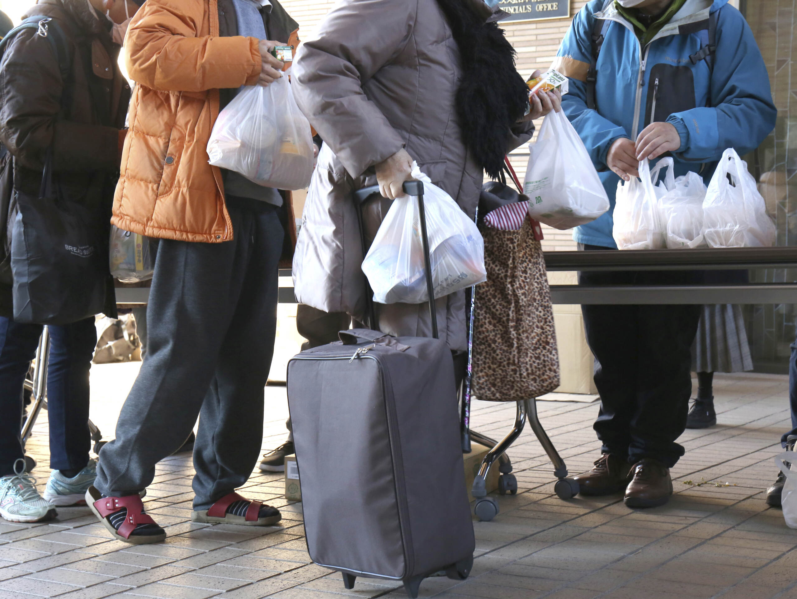 Istat: nel 2021 in povertà assoluta 5,6 milioni persone, ai massimi storici