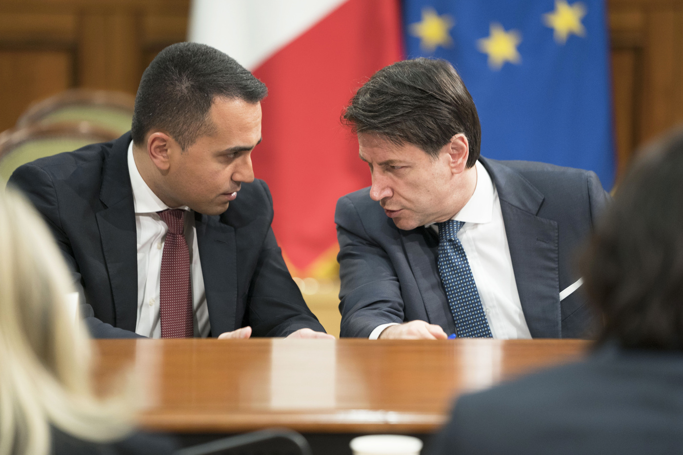 M5S, Di Maio strappa, venti di scissione. Conte non ci sta: “Dica se vuole suo partito”