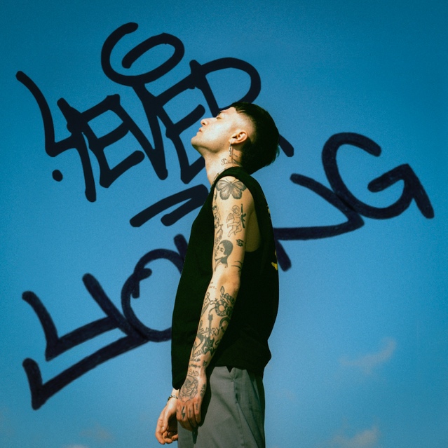 Hal Quartier porta il suo ‘4ever young’ sul palco di Battiti Live Hal Quartier porta il suo ‘4ever young’ sul palco di Battiti Live