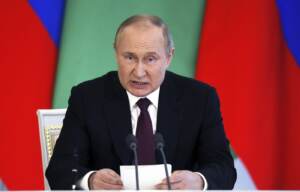 Il presidente Vladimir Putin riceve il presidente del Turkmenistan Serdar Berdimuhamedow