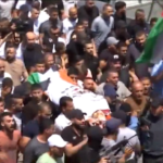 Cisgiordania, a Jenin i funerali di tre militanti palestinesi uccisi da Israele