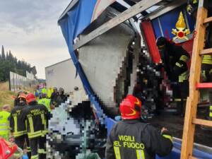 Incidenti stradali: fino a 7 Km coda su A1 verso Roma