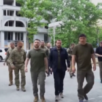 Ucraina, il presidente Zelensky in visita a Mykolaiv