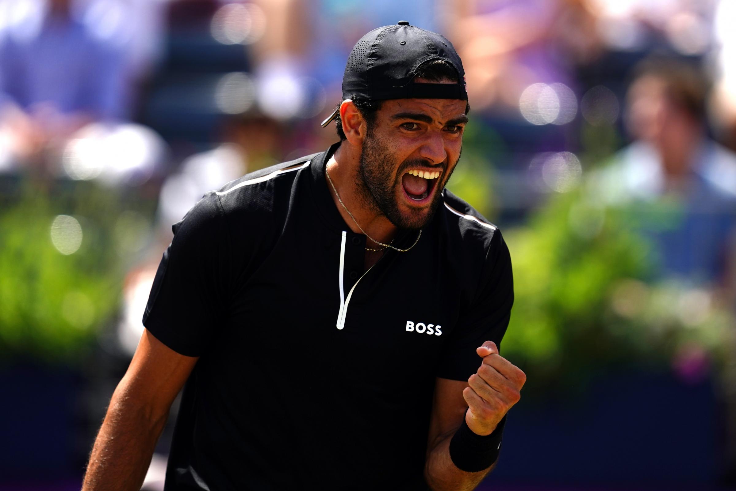 Tennis: Berrettini in finale al Queen’s, battuto Van De Zandschulp