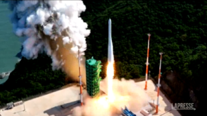 Corea del Sud, lanciato il secondo razzo Nuri