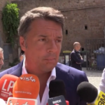 M5S, Renzi: “Discussione ridicola, è l’epilogo del Movimento”