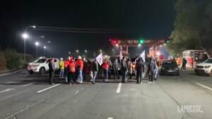 Cile, centinaia di minatori in sciopero contro chiusura fonderia di rame