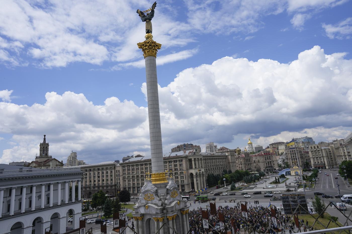 Ucraina: missili su Kiev, la Capitale di nuovo sotto attacco. Uccisi quasi 35mila soldati russi