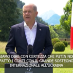 Ucraina, Scholz: “Brutale attacco della Russia contro Kiev”