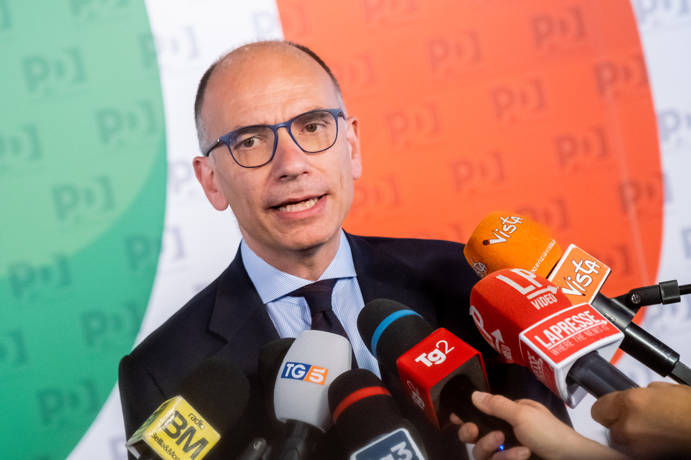 Ballottaggi: il campo largo di Letta travolge il centrodestra, sfida finisce 7-4 Ballottaggi: il campo largo di Letta travolge il centrodestra, sfida finisce 7-4