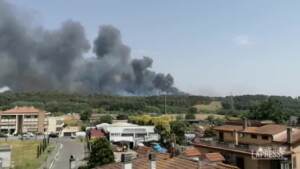 Roma: maxi-incendio zona Aurelia, esplose bombole gpl