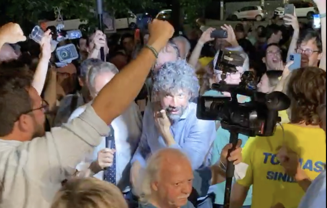 Ballottaggi: Tommasi strappa Verona al centrodestra. Al centrosinistra anche Catanzaro, Parma, Piacenza a Alessandria Ballottaggi: Tommasi strappa Verona al centrodestra. Al centrosinistra anche Catanzaro, Parma, Piacenza a Alessandria