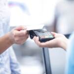 Dal 30 giugno scatta l’obbligo del Pos per gli esercenti: sanzioni per chi rifiuta pagamenti elettronici | SCHEDA