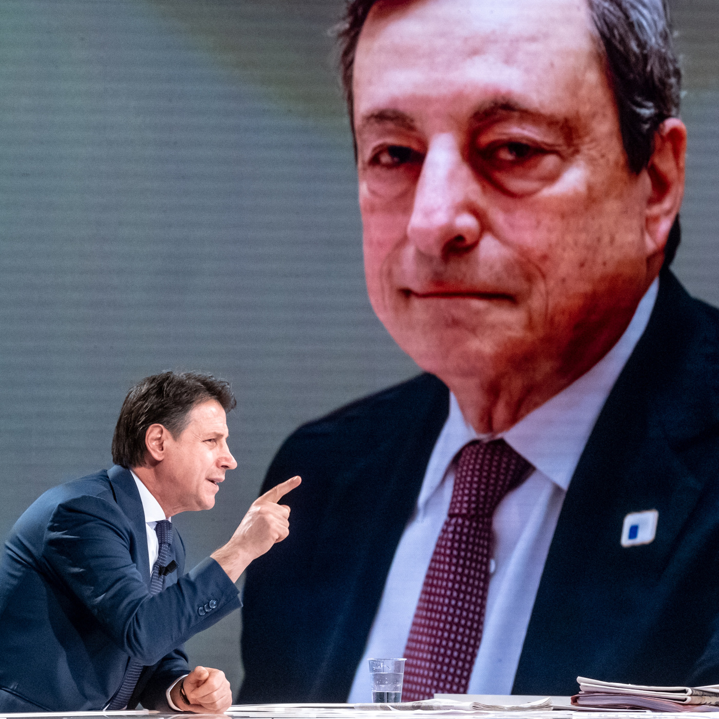 M5S: ira di Conte su Draghi, grave chiedere a Grillo di rimuovermi. Premier smentisce, ma è tensione nel governo M5S: ira di Conte su Draghi, grave chiedere a Grillo di rimuovermi. Premier smentisce, ma è tensione nel governo