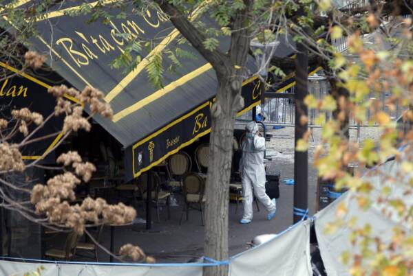 Attentati Parigi: oggi la sentenza per le stragi del 13 novembre 2015 al Bataclan e Stade de France