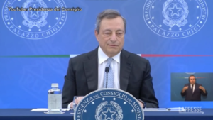 Governo, Draghi: “Conte non vuole lasciare, M5s darà ancora contributo importante”