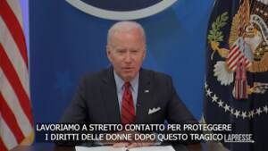 Aborto, Biden: “Dobbiamo agire contro terribile decisione”