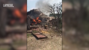 Ucraina, diversi morti a Sloviansk: le immagini dopo l’attacco russo