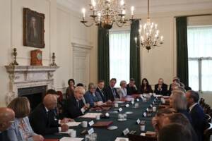 Londra, primo ministro Boris Johnson riunione di gabinetto