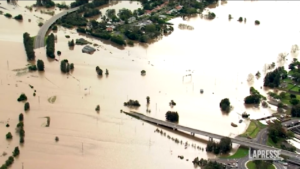 Inondazioni in Australia, migliora la situazione nel Nuovo Galles del Sud