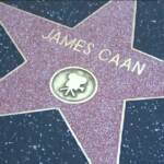 Hollywood, fiori sulla Walk of Fame per James Caan