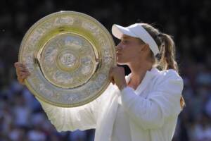 Tennis: La Kazakhe Elena Rybakina remporte le tournoi de Wimbledon