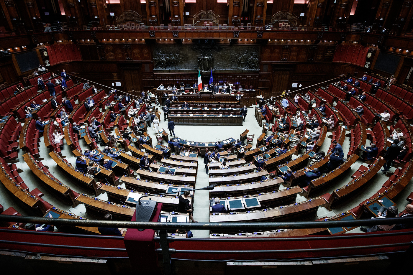 M5S: in Senato verso non voto su dl Aiuti, lunedì alla Camera occhi puntati su governisti