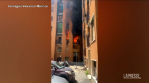 Milano: incendio in appartamento, 8 intossicati in ospedale