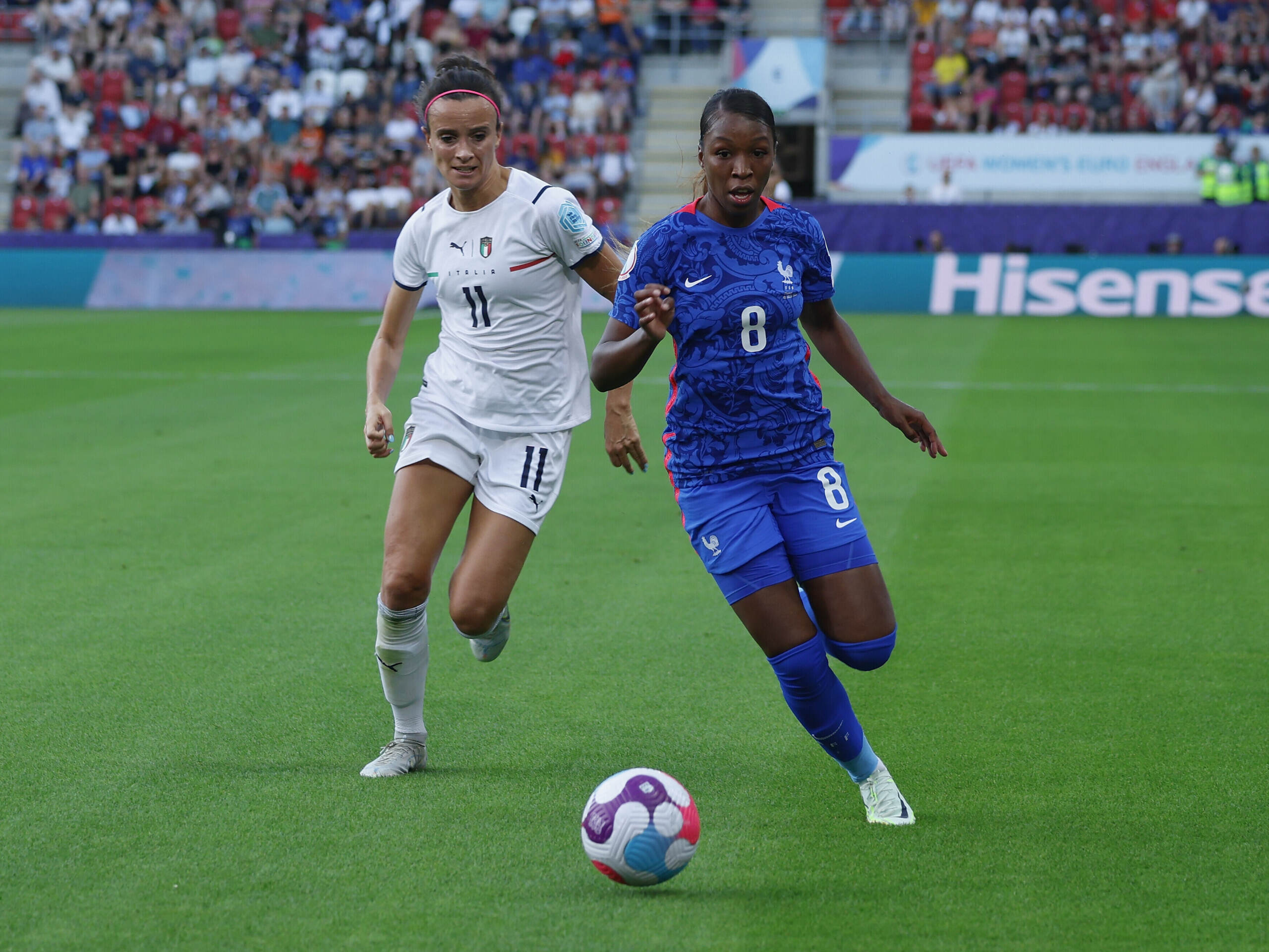 Calcio: Europei donne, esordio shock Italia, Francia travolge le azzurre per 5-1