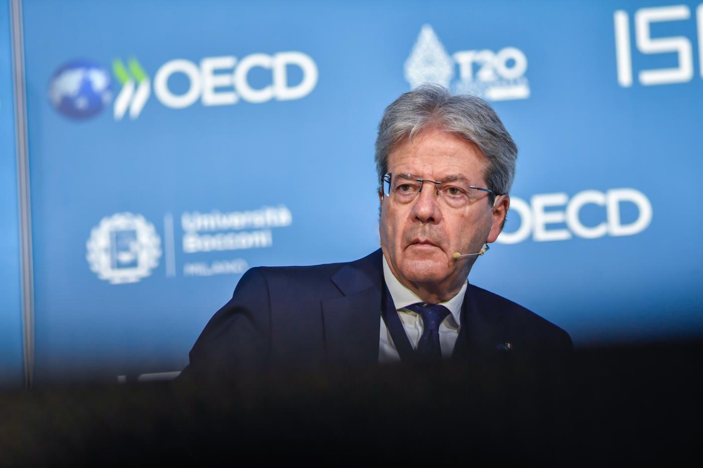 Ue: per l’Italia crollo della crescita nel 2023: incognita gas mentre inflazione vola