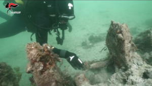 Archeologia: ritrovati i resti sommersi di una imbarcazione dell’epoca romana