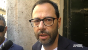 Patuanelli: “Dimissioni ministri? E’ il governo che si è dimesso”