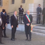 Scalfari, Mattarella e Draghi in Campidoglio per la camera ardente