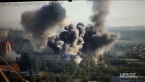 Ucraina: bombardate università a Mykolaiv, il fumo invade il cielo