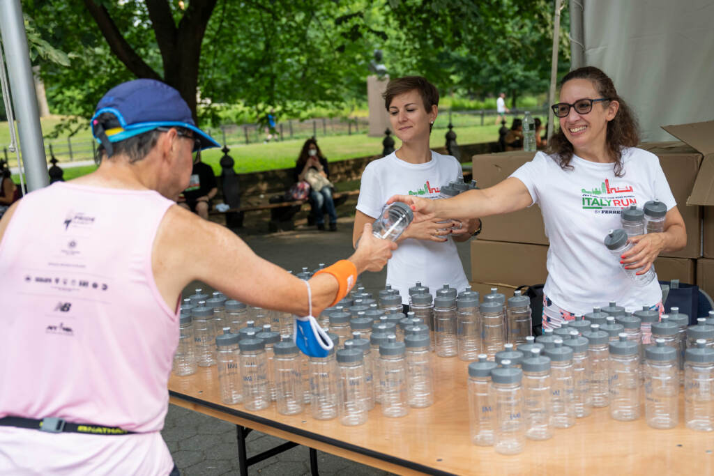 Galleria foto 'Italia-Usa, 6mila runner a Central Park: New York celebra il ritorno dell’Italy Run' - foto 11