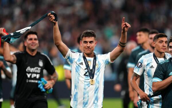 Roma, ufficiale ingaggio Dybala, contratto triennale