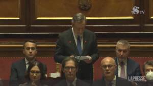Governo, Draghi alla maggioranza: “Siete pronti a nuova fiducia? La risposta non dovete darla a me ma agli italiani”