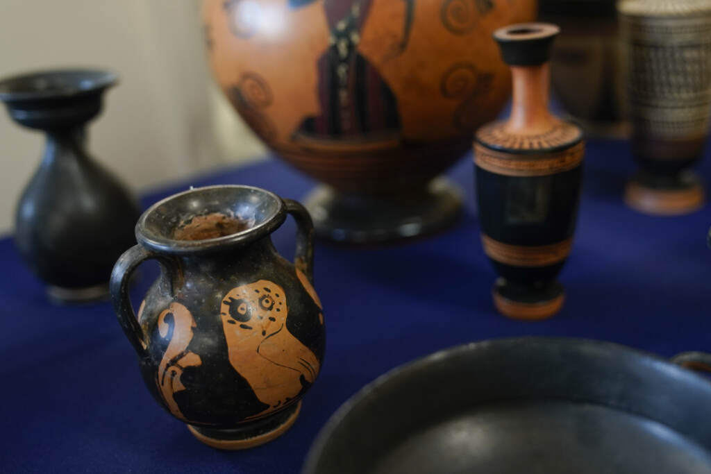 Galleria foto 'New York, restituiti all’Italia 130 reperti archeologici oggetto di traffici illegali' - foto 20