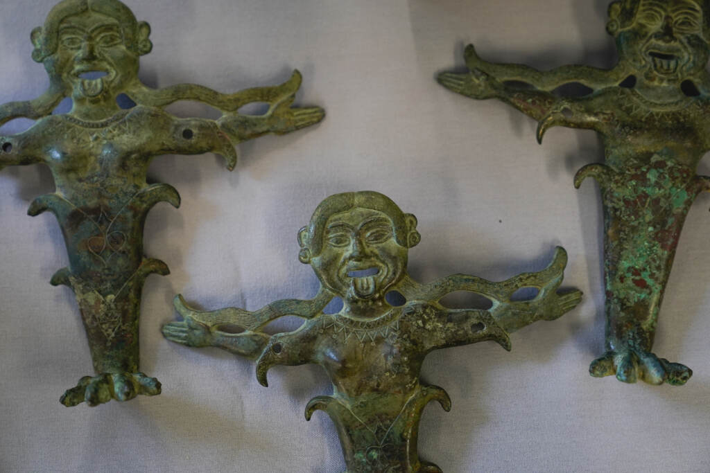 Galleria foto 'New York, restituiti all’Italia 130 reperti archeologici oggetto di traffici illegali' - foto 6