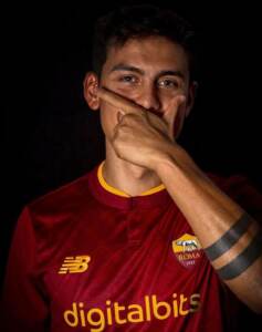 Calcio: ok Dybala-Roma e Bremer-Juve, pressing Milan su De Ketelaere