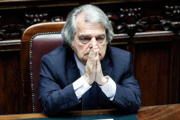 Crisi governo: Brunetta verso addio Fi, ha tradito sua storia