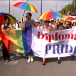 Ungheria, in migliaia sfilano al Pride di Budapest