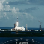 Spazio, SpaceX lancia in orbita l’ultimo round di satelliti Starlink