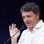 Elezioni, Renzi a Conte: “Sei un mezzo uomo, linguaggio mafioso”