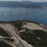 Croazia, inaugurato il ponte che unisce il sud al resto del paese: le immagini dal drone