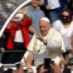 Papa in Canada, Francesco celebra la sua prima messa a Edmonton