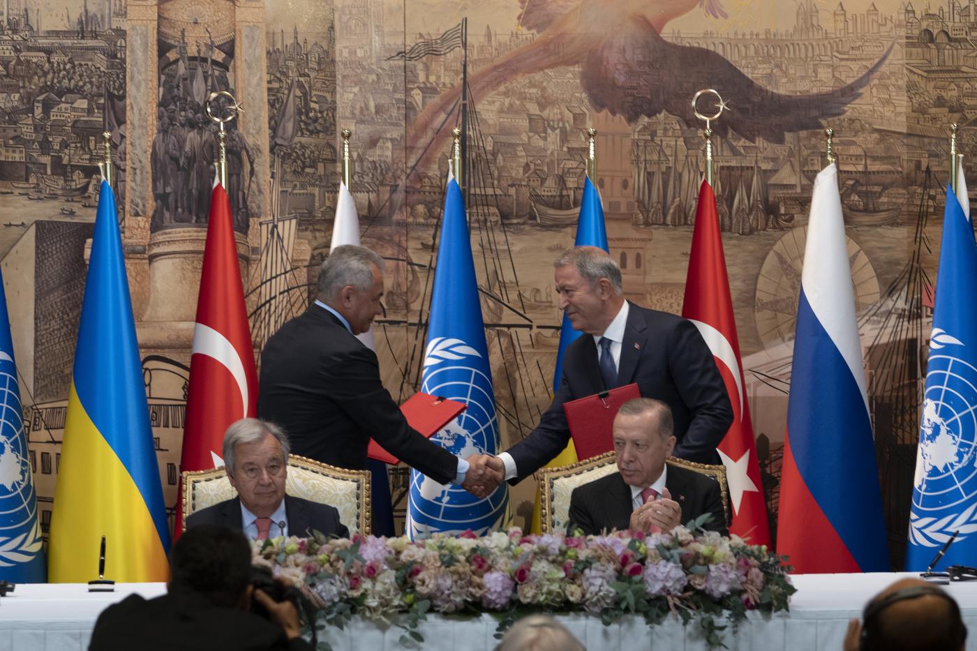 Ucraina: apre il centro di coordinamento grano a Istanbul. Filorussi: “Donetsk libera entro agosto”
