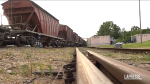 Kaliningrad, la TV di Stato russa mostra l’arrivo di treni merci per dimostrare sblocco del transito